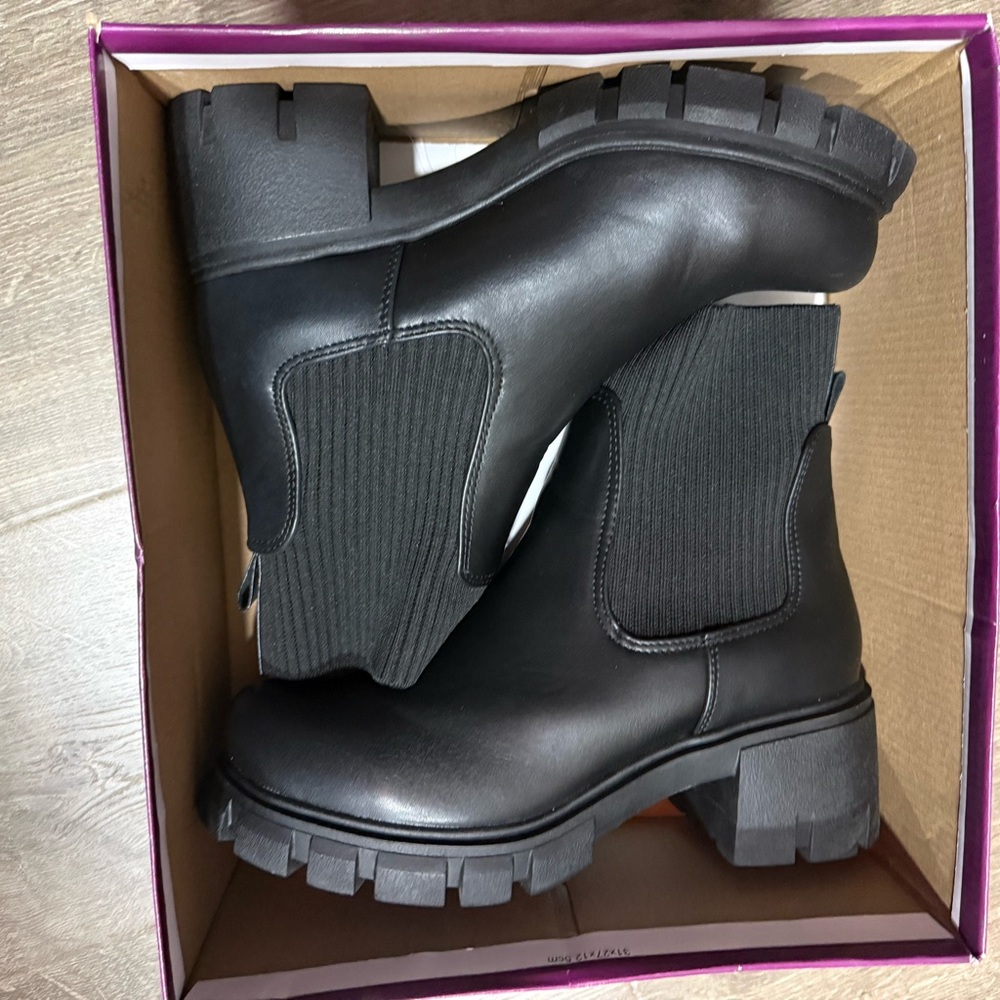 Soda Black Chunky Ankle Boots